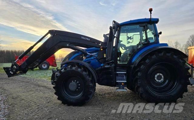 Valtra T175e Versu Traktorji