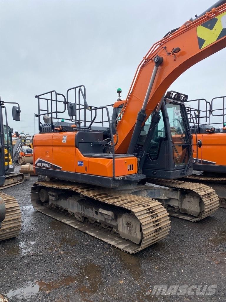 Doosan DX 140 LC Bagri goseničarji