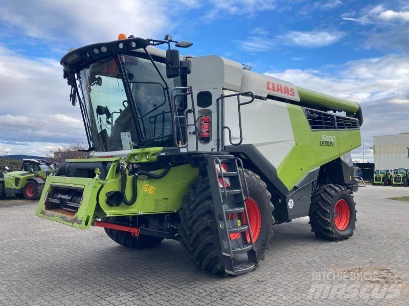 CLAAS LEXION 5400 Kombajni