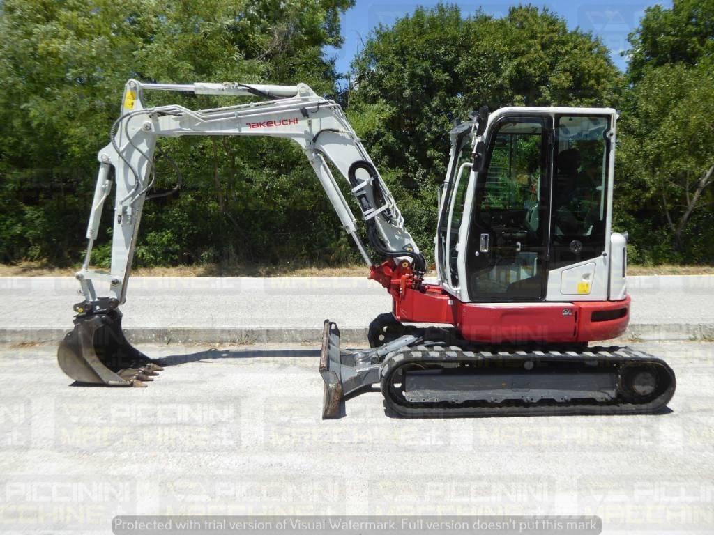 Takeuchi TB257FR Mini bagri <7t