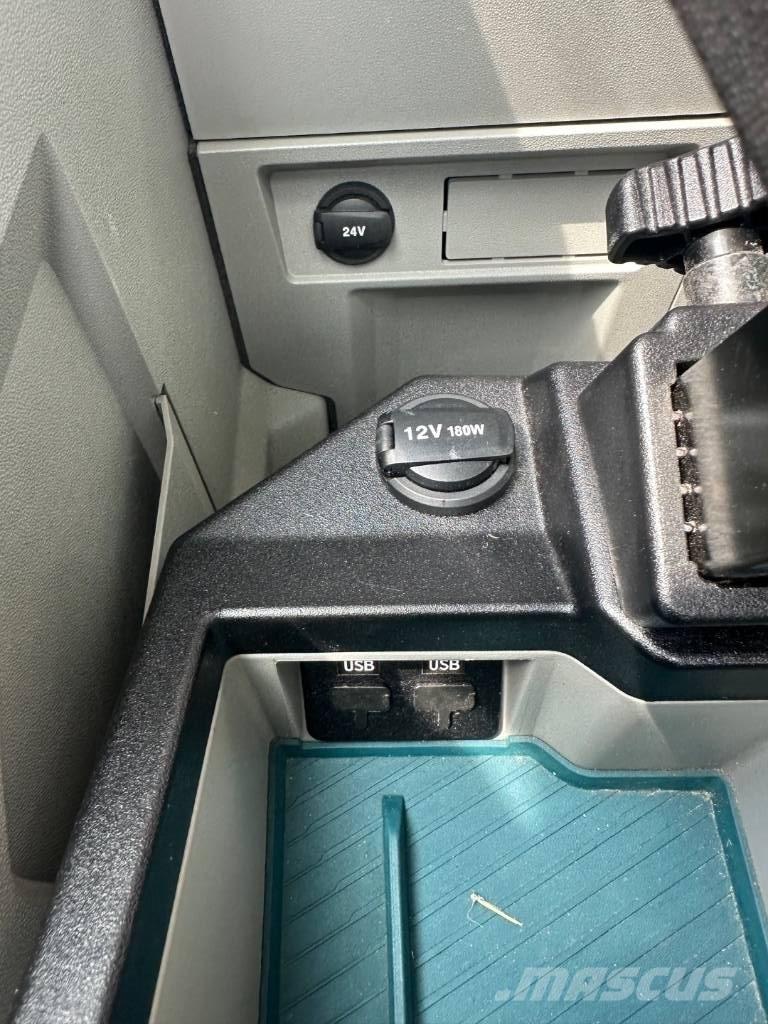 Volvo EC 220 EL Bagri goseničarji