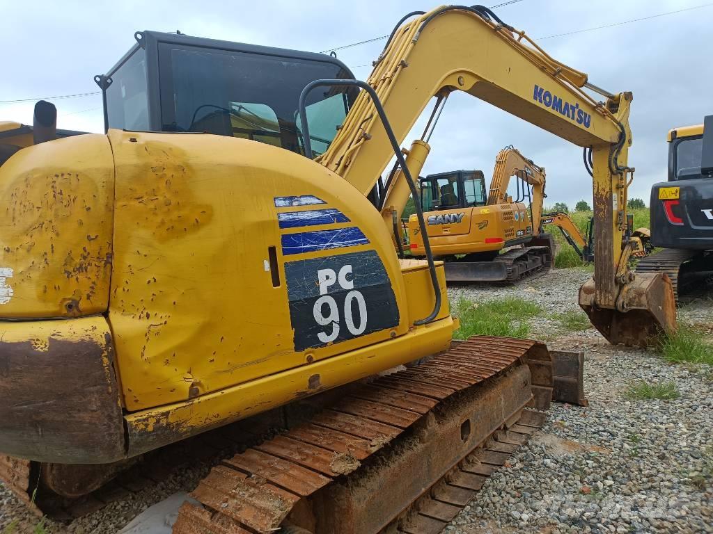Komatsu PC 90 Bagri goseničarji