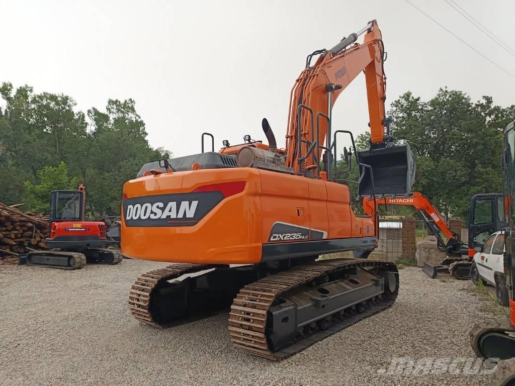 Doosan DX 235 NLC-5 Bagri goseničarji