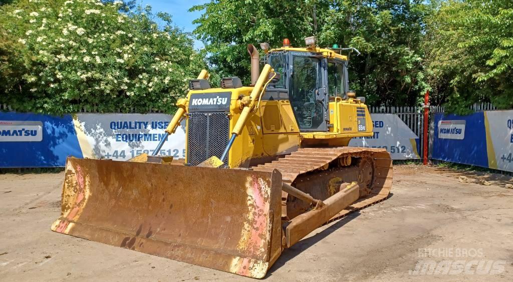 Komatsu D65PX-18 Buldožerji goseničarji