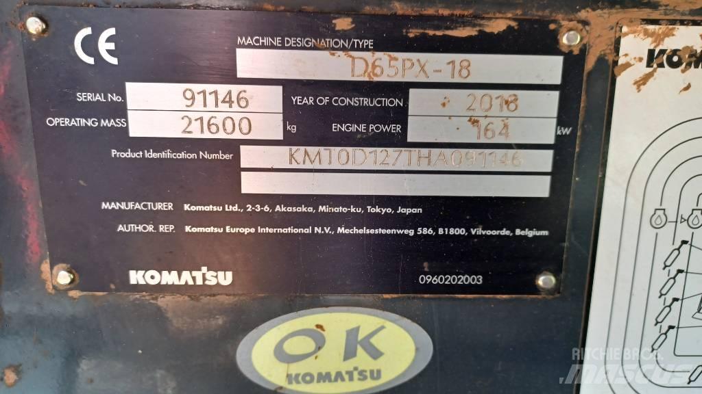 Komatsu D65PX-18 Buldožerji goseničarji