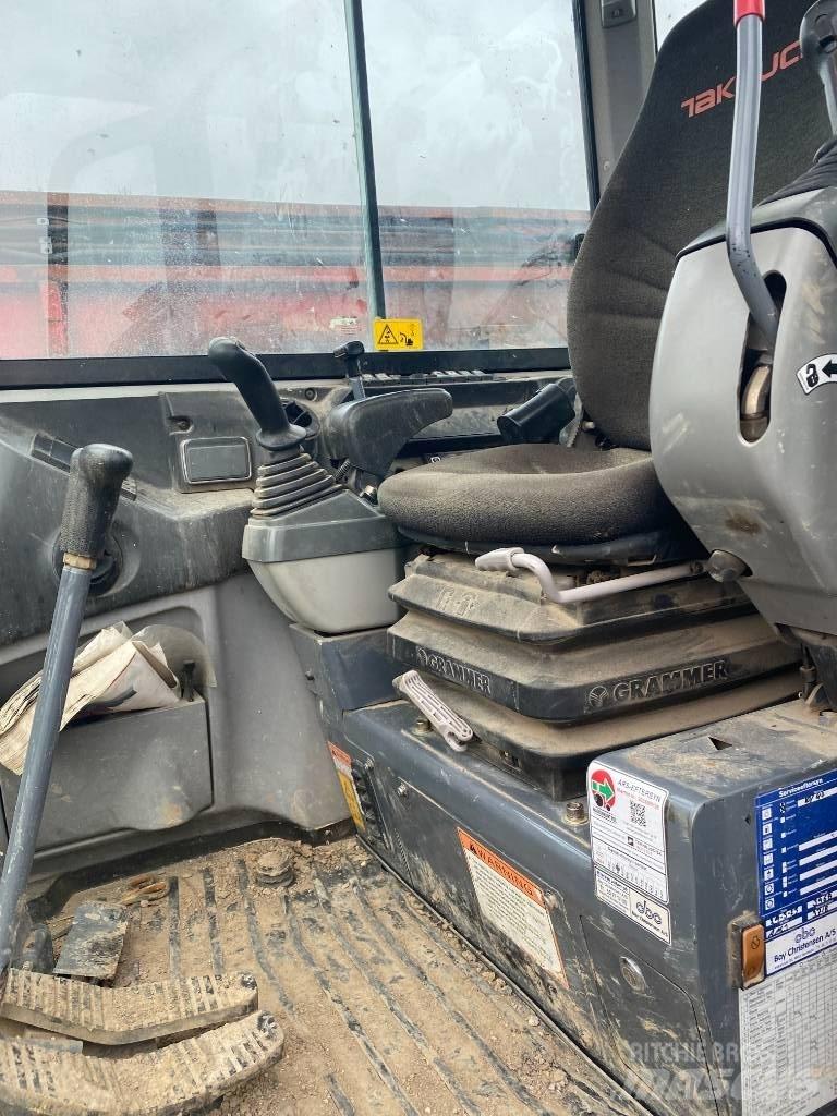 Takeuchi TB230 Mini bagri <7t