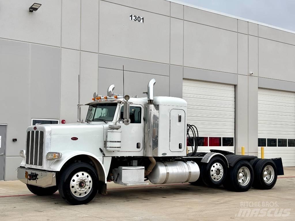 Peterbilt 388 Vlačilci