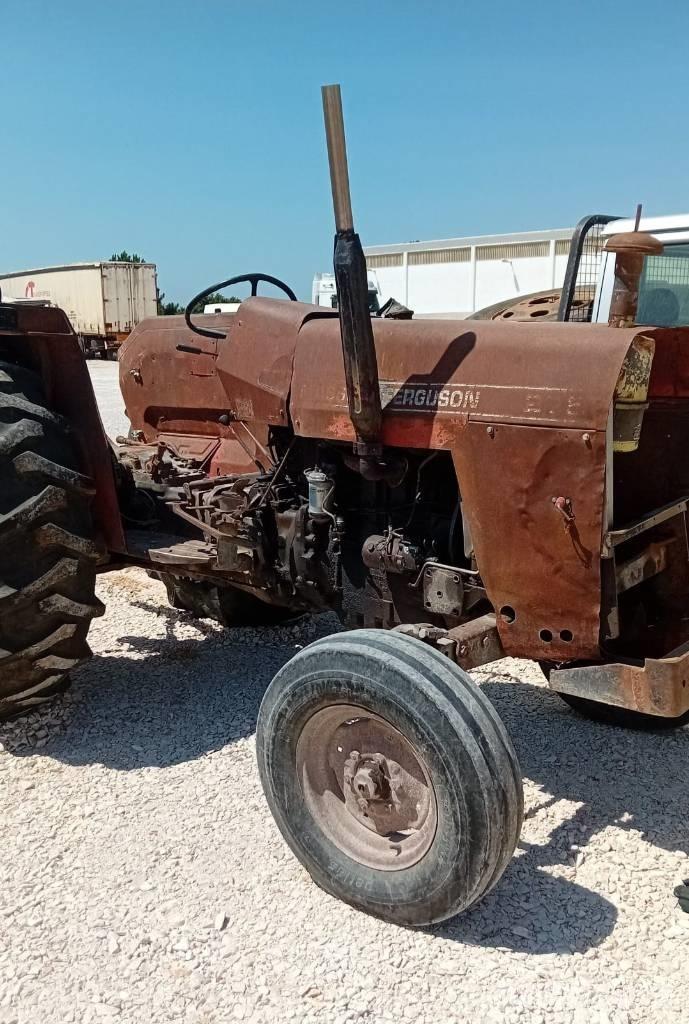 Massey Ferguson 275 Traktorji