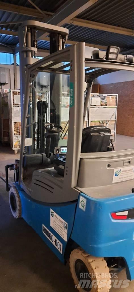 Jungheinrich EFG 320 Električni viličarji