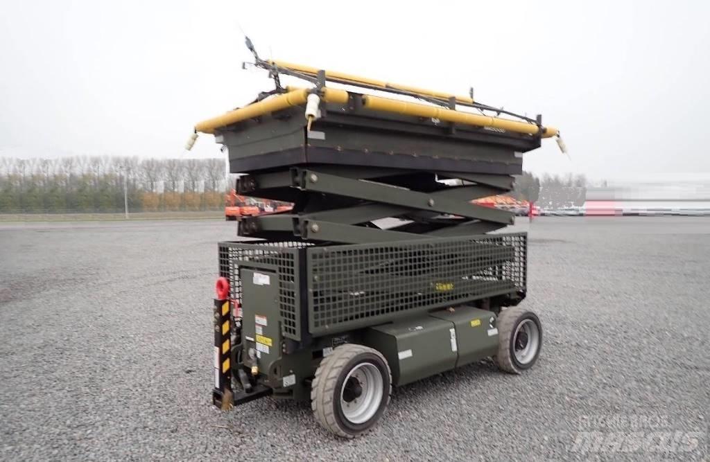 JLG M 3369 unused , 2h Škarjaste dvižne ploščadi