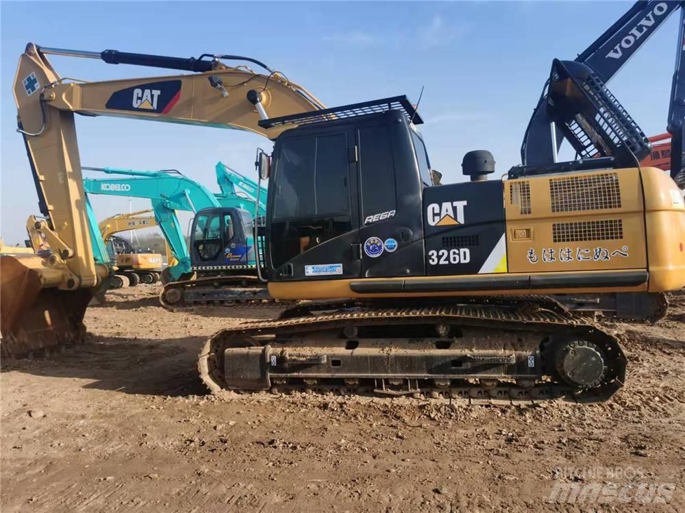 CAT 326D Bagri goseničarji
