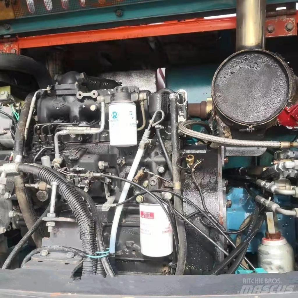 Doosan DX70W-9C Bagri na kolesih