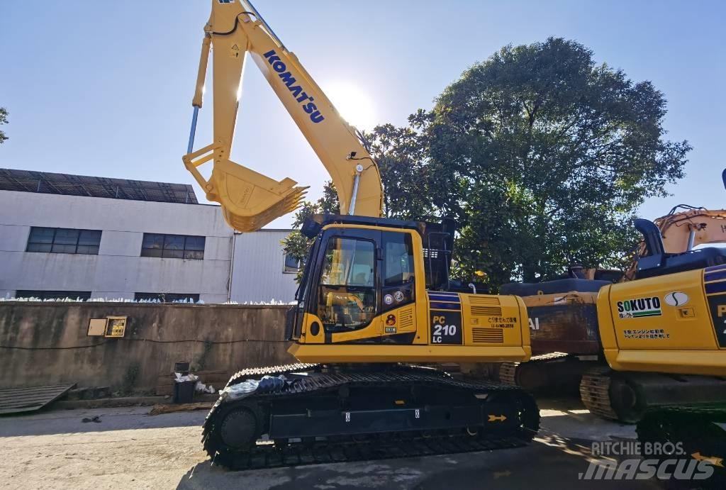 Komatsu PC210LC Bagri goseničarji