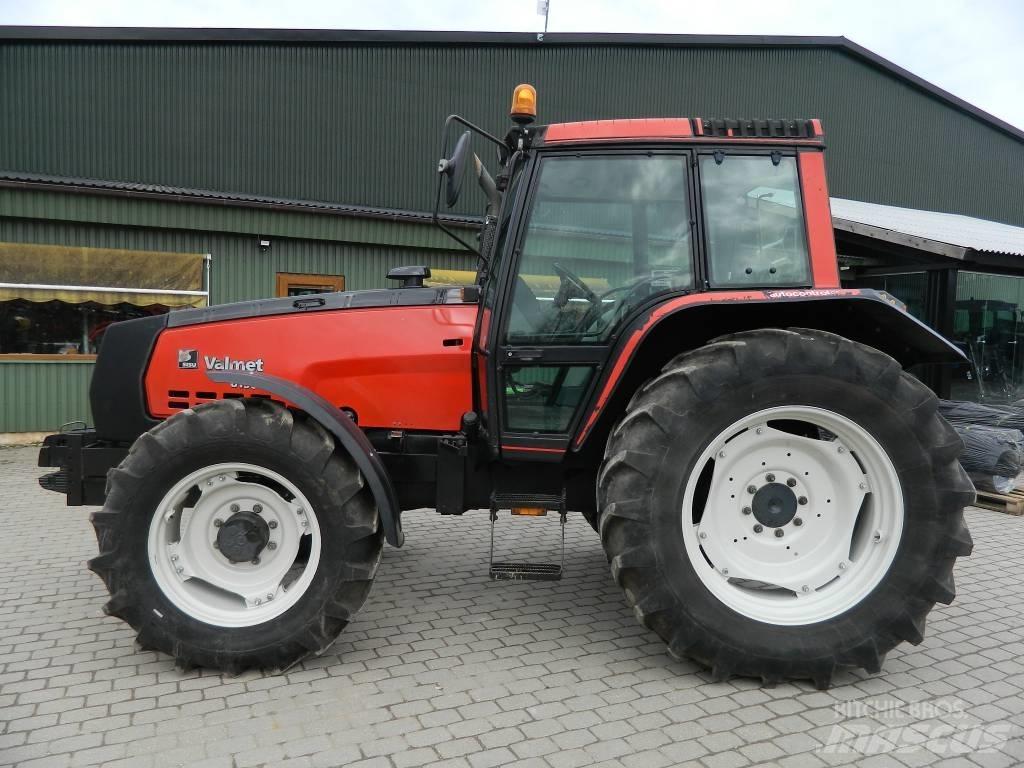 Valtra 8150 Traktorji