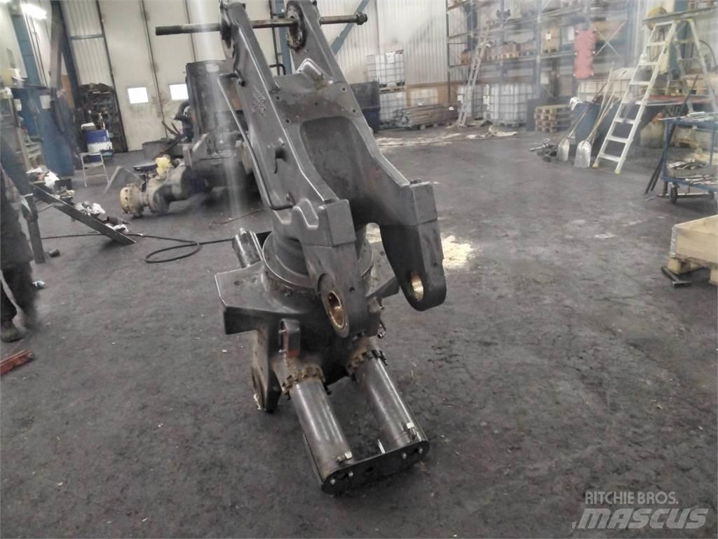 John Deere CH9 Dvigala za gozdne kombajne
