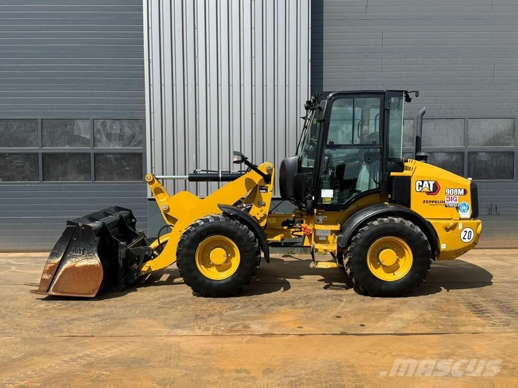 CAT 908M Kolesni nakladalci