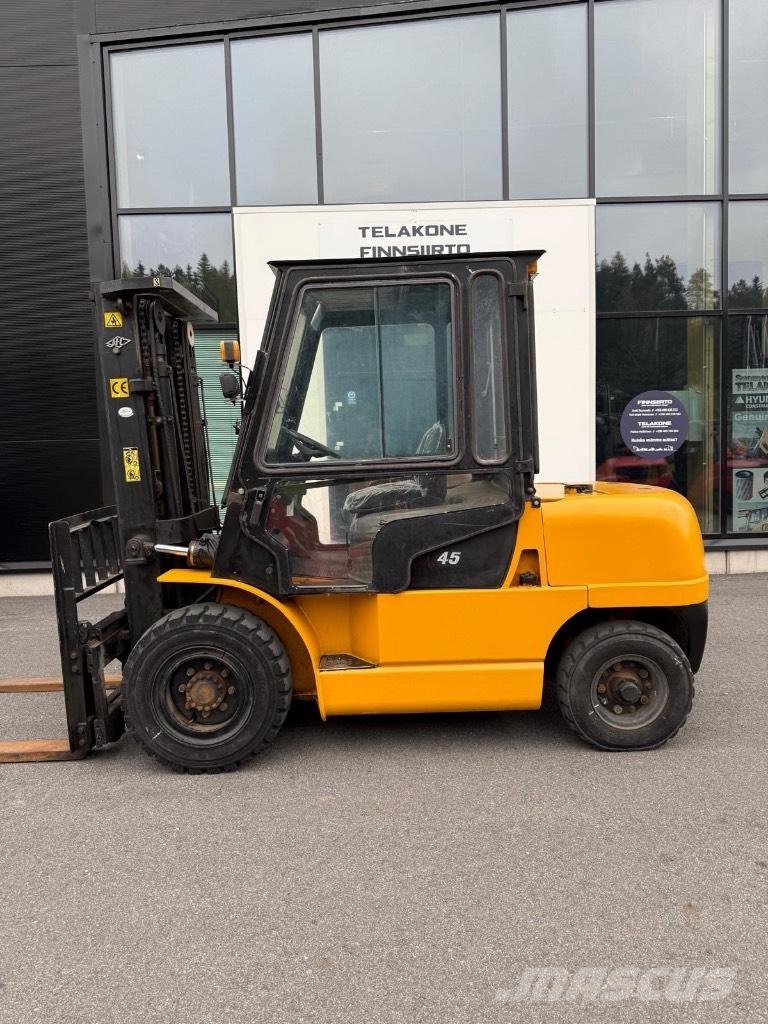 Hangcha CPCD45HW19 Dizelski viličarji