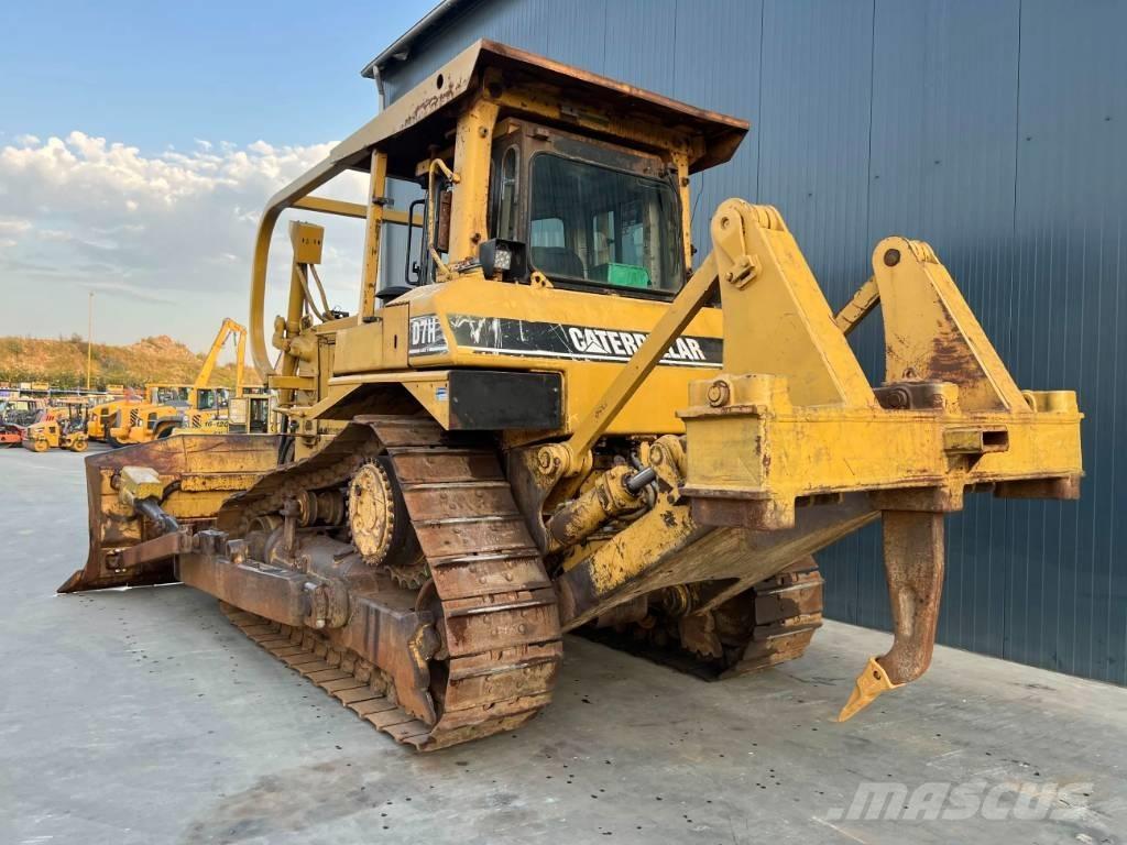 CAT D7H Buldožerji goseničarji