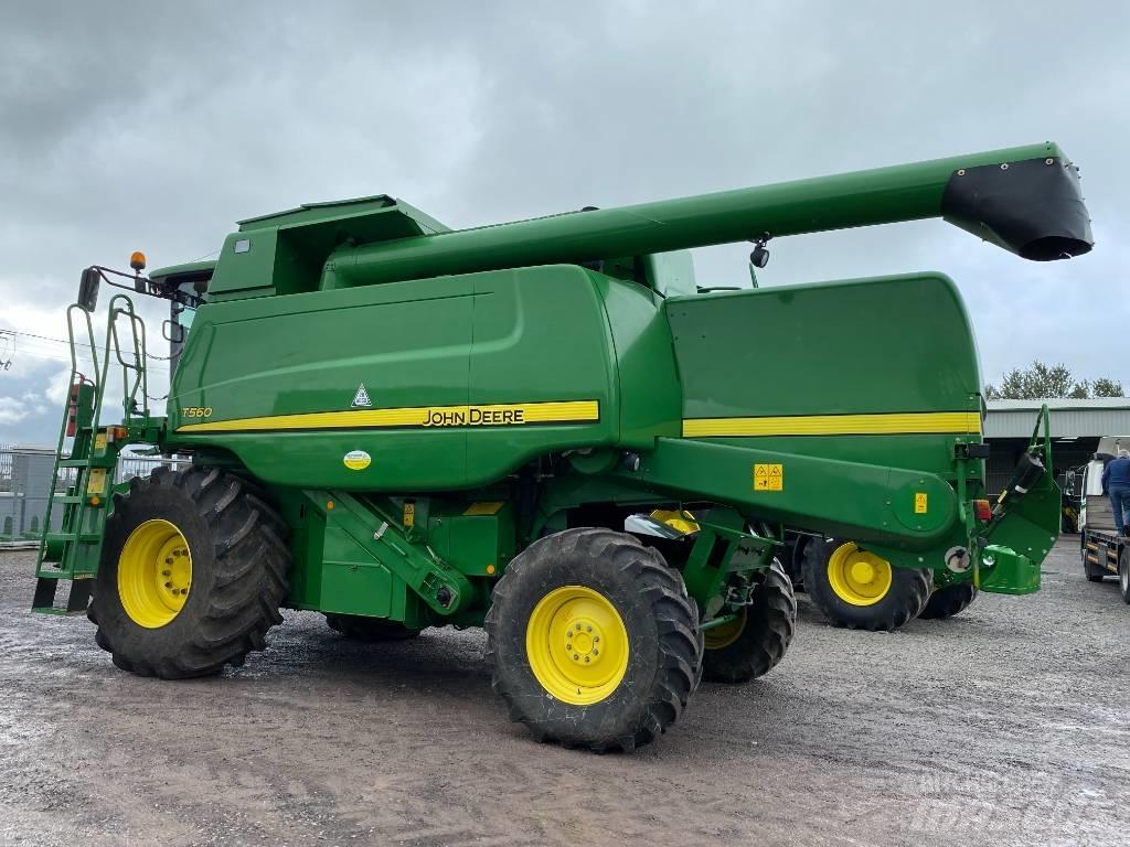 John Deere T 560 Kombajni