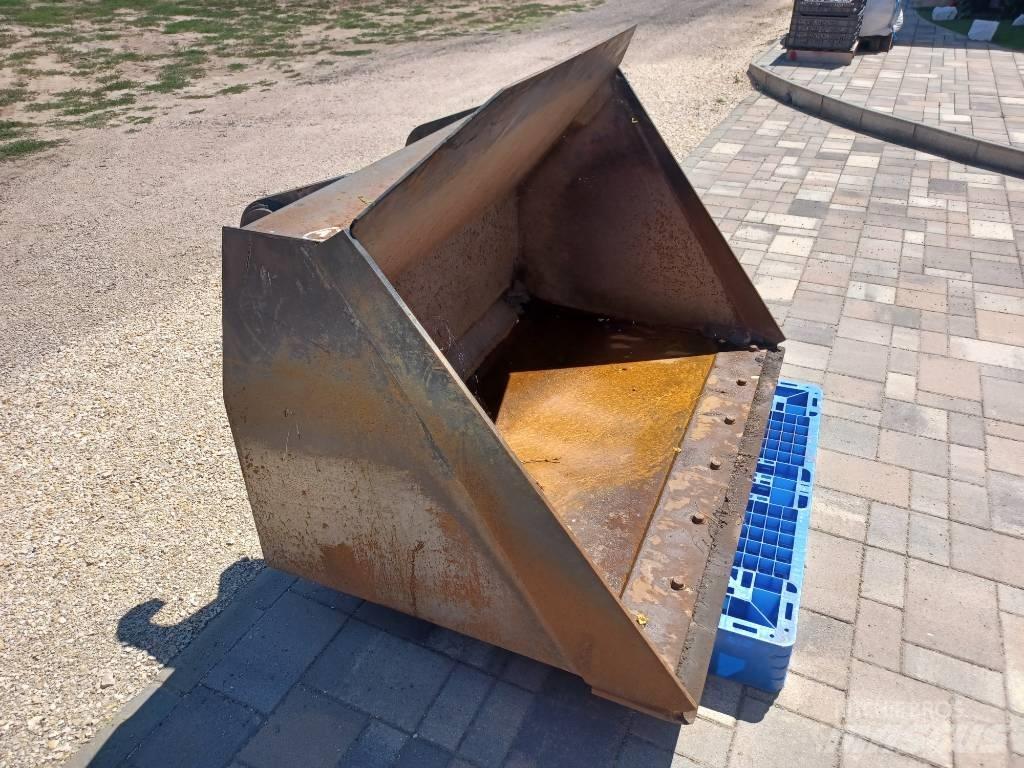  Rakodókanál Egyeb Drugi priključki za nakladanje in kopanje