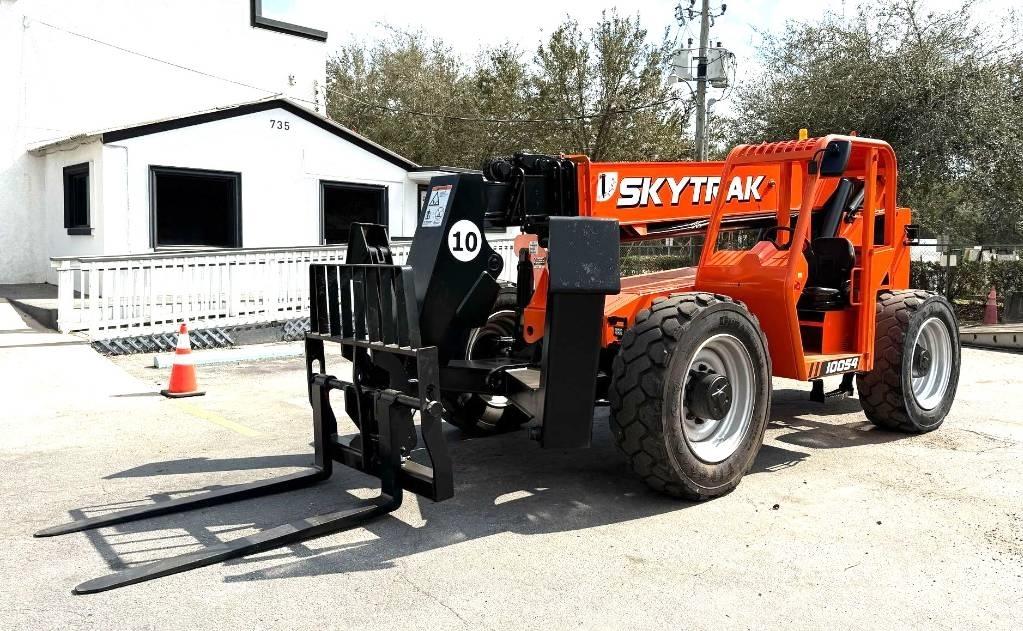 JLG 10054 Teleskopski viličarji