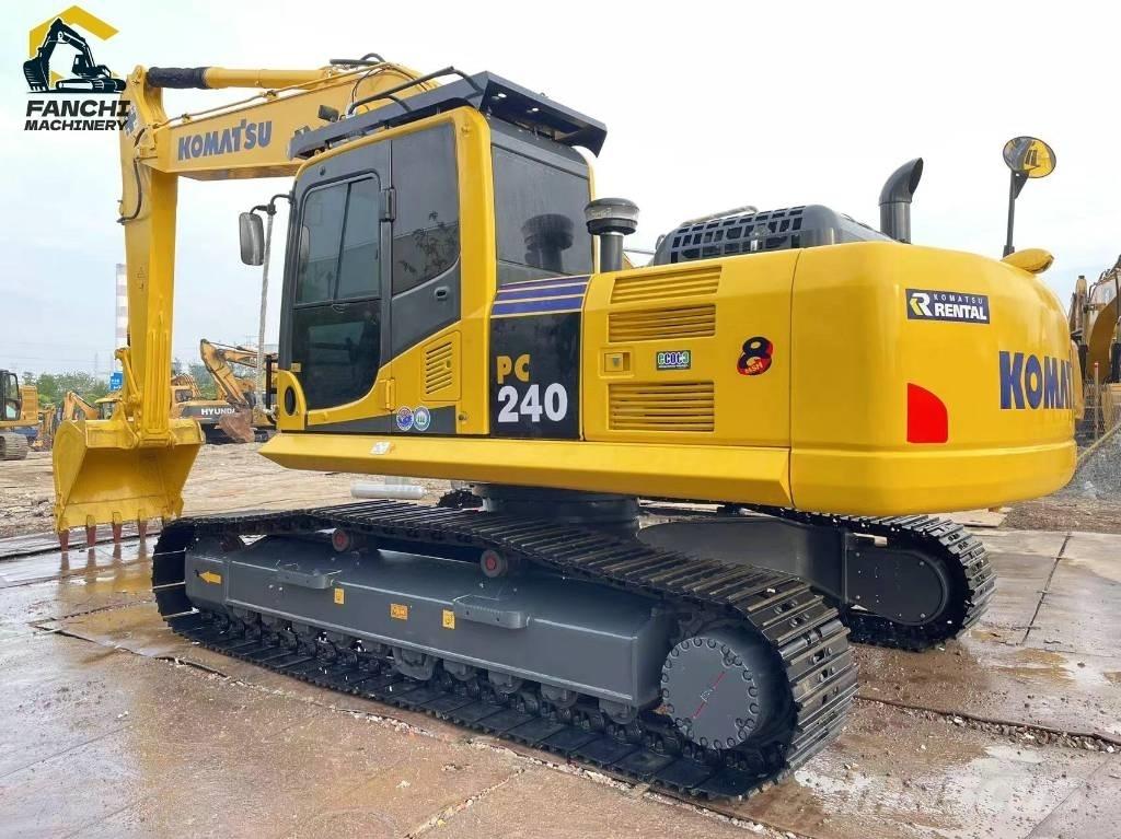 Komatsu PC240 Bagri goseničarji