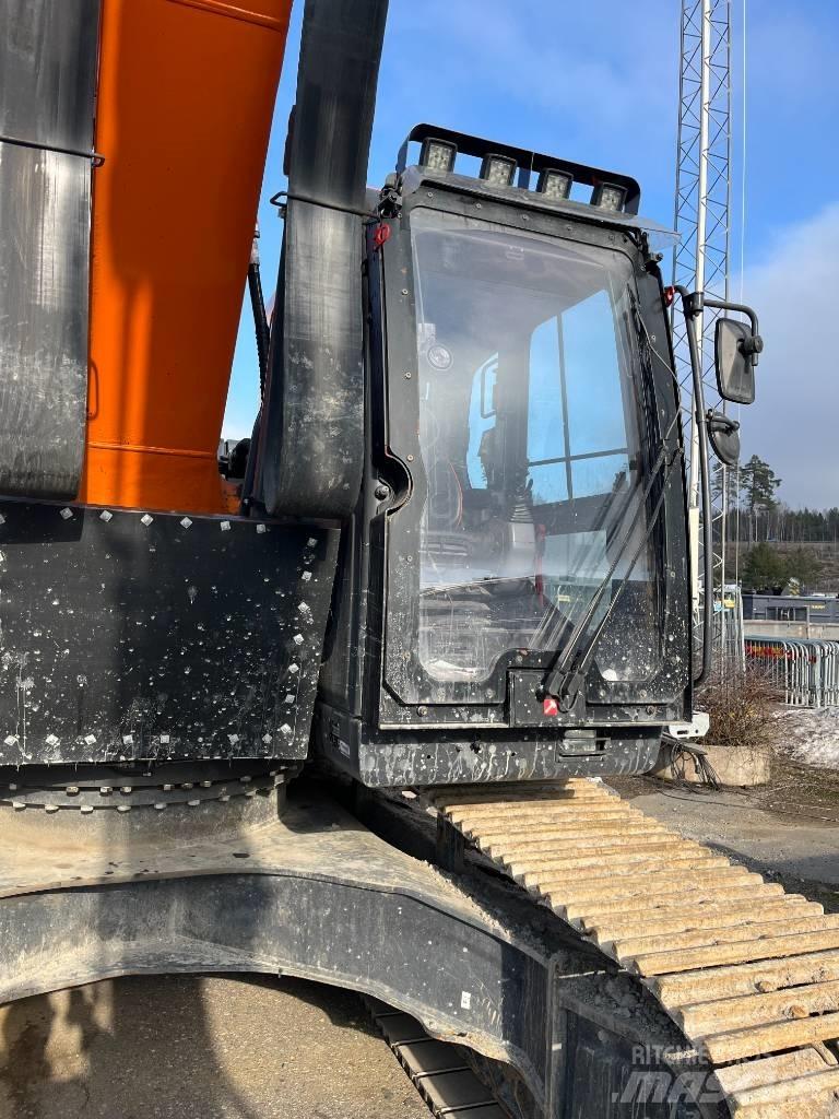 Doosan DX 300 LC-7 Bagri goseničarji