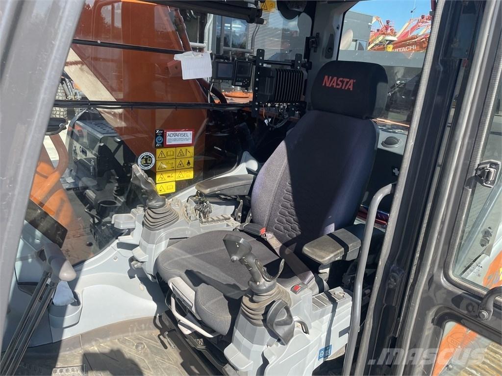 Hitachi ZX 300 LC-7 Bagri goseničarji