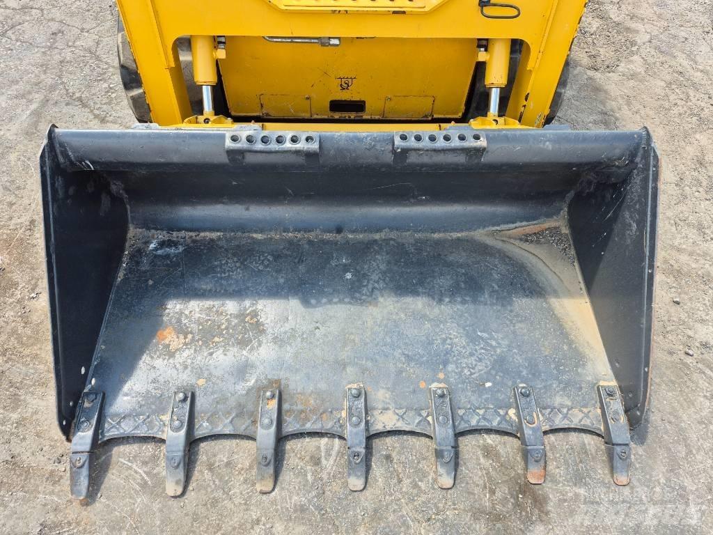 DEERE CT315 Skid steer mini nakladalci