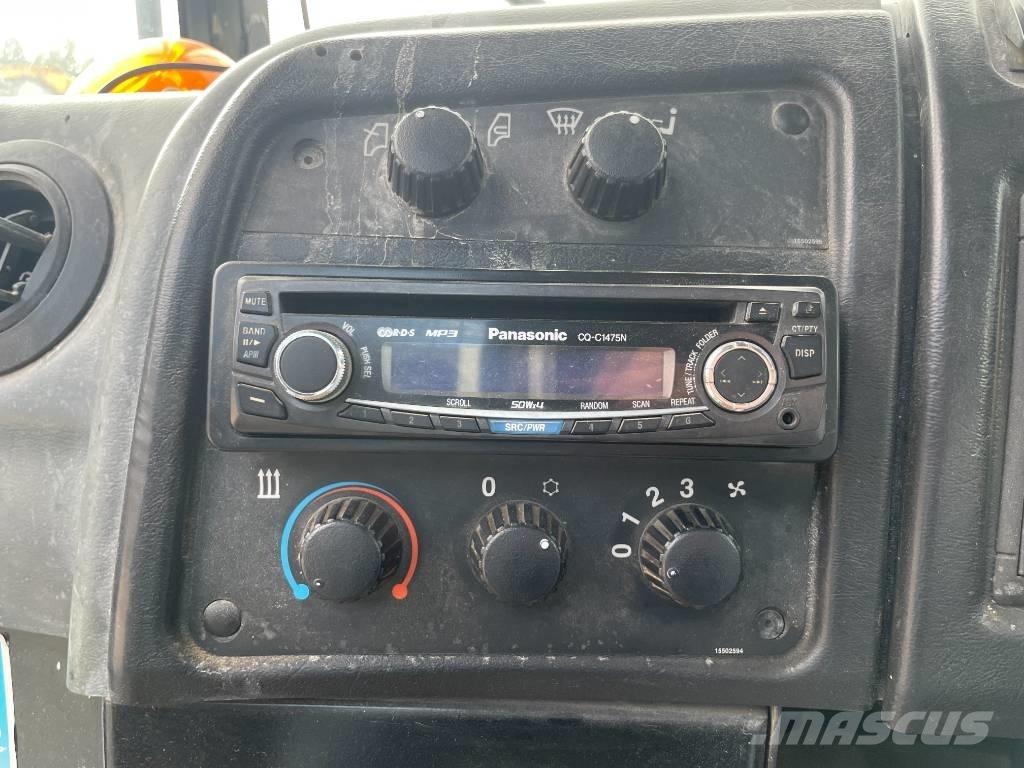 Terex TA 400 Zglobni demperji