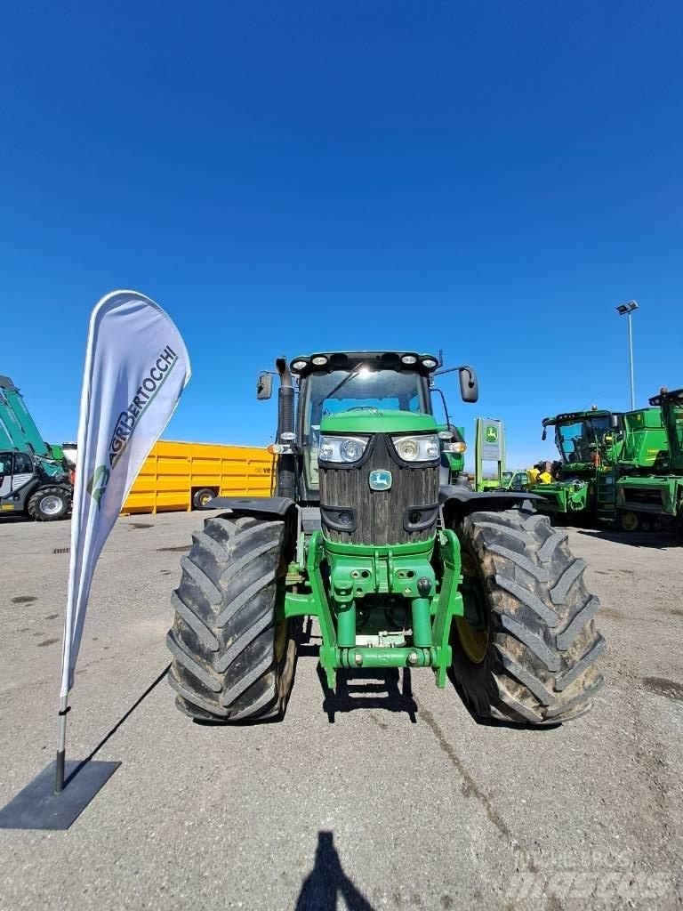 John Deere 6210 R Traktorji