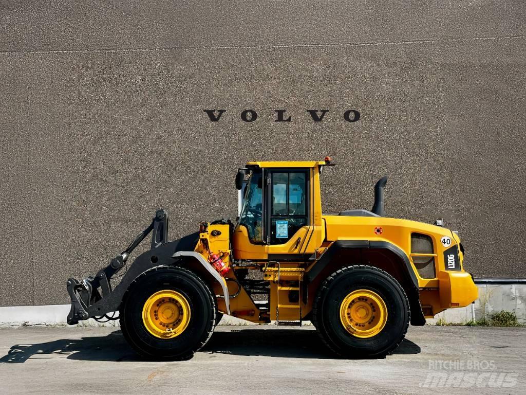 Volvo L 120 G Kolesni nakladalci