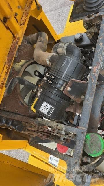 Thwaites 3 ton Ne cestni demperji