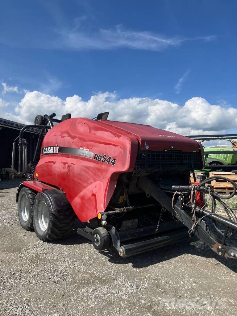 Case IH RB 544 Balirke (okrogle bale)