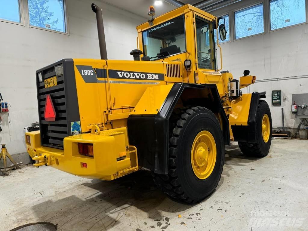 Volvo L 90C Kolesni nakladalci
