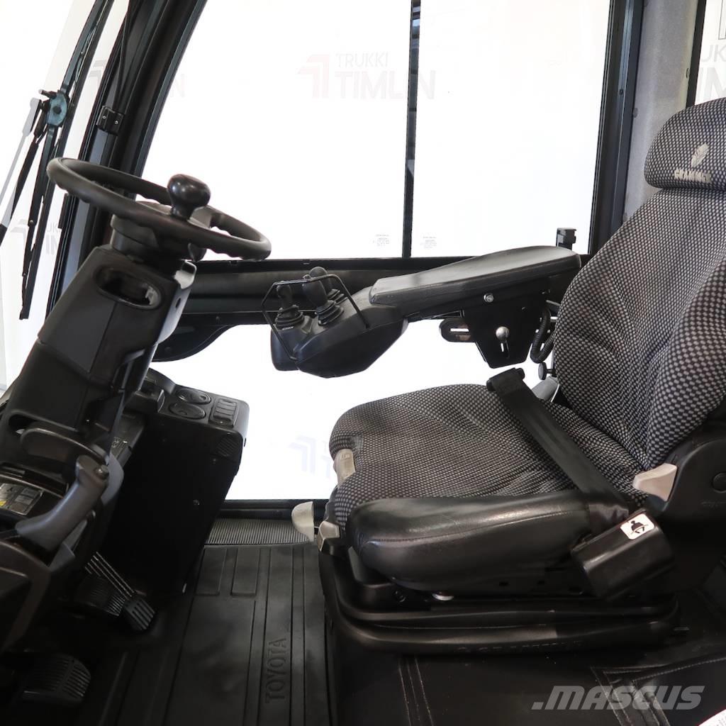 Toyota 8FD35N Plinski viličarji