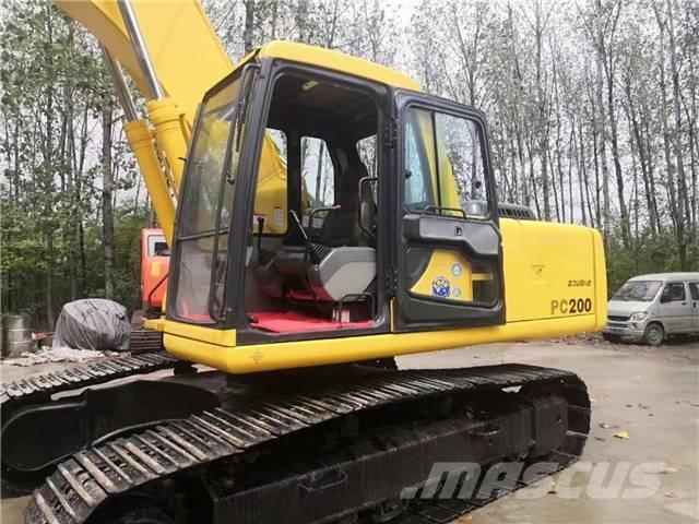 Komatsu pc200-6 Bagri goseničarji