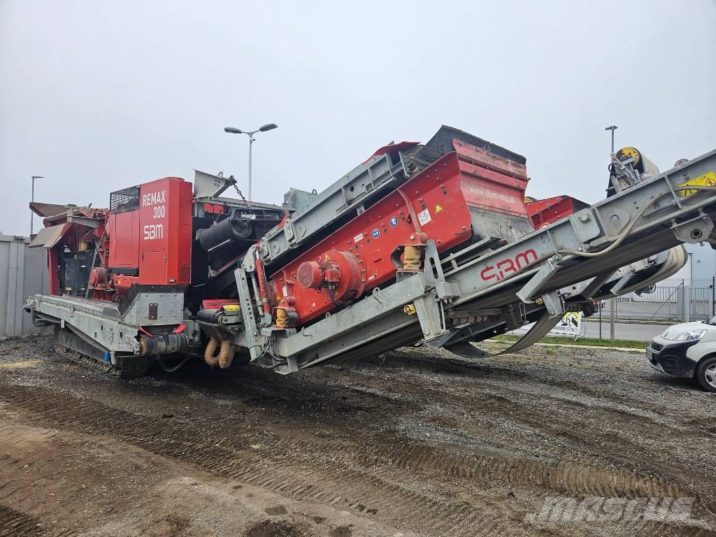 SBM Remax 300 Mobilni drobilniki