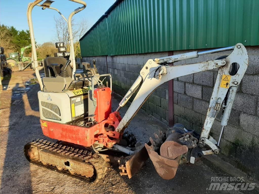 Takeuchi TB 210 Mini bagri <7t