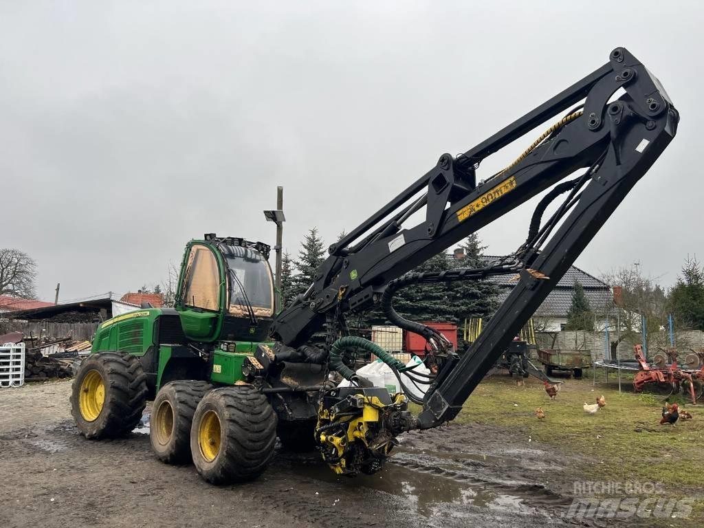 John Deere 1170 E Harvesterji