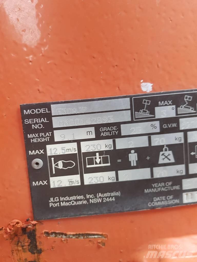 JLG E300 AJP Zglobne dvižne ploščadi