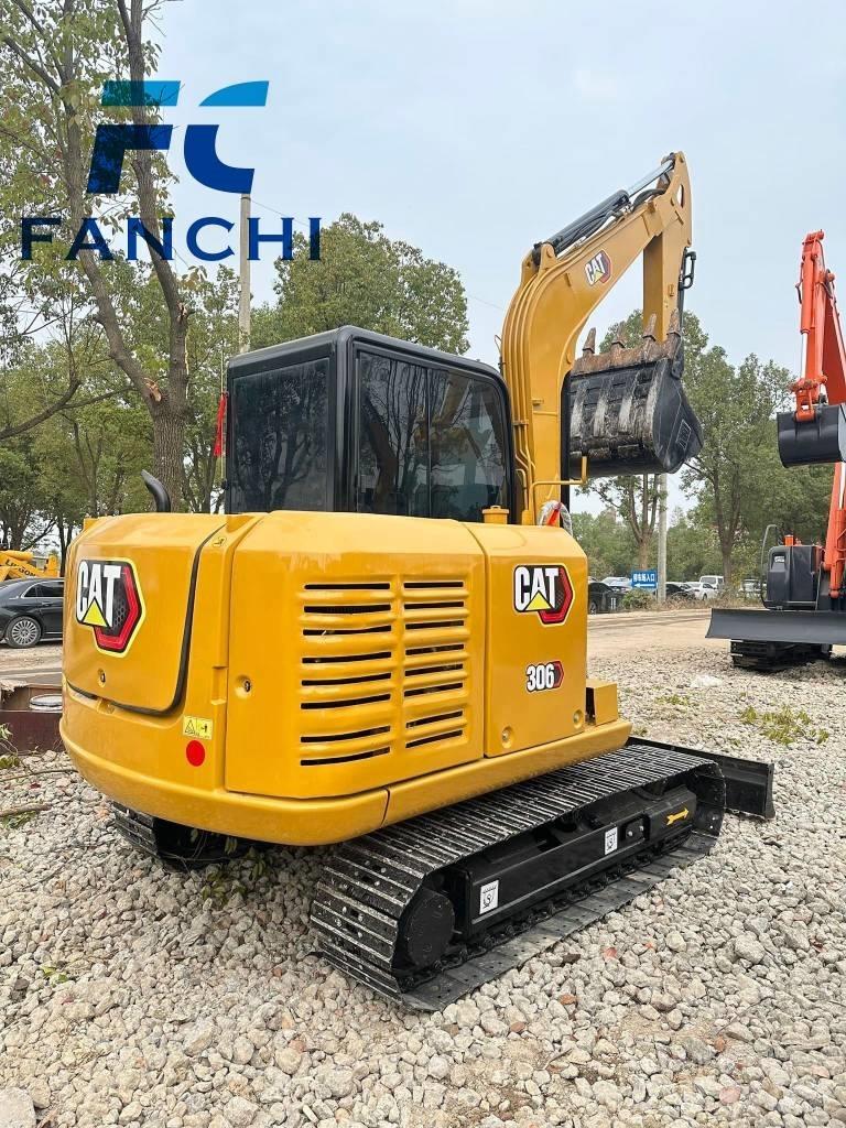 CAT 306 Mini bagri <7t