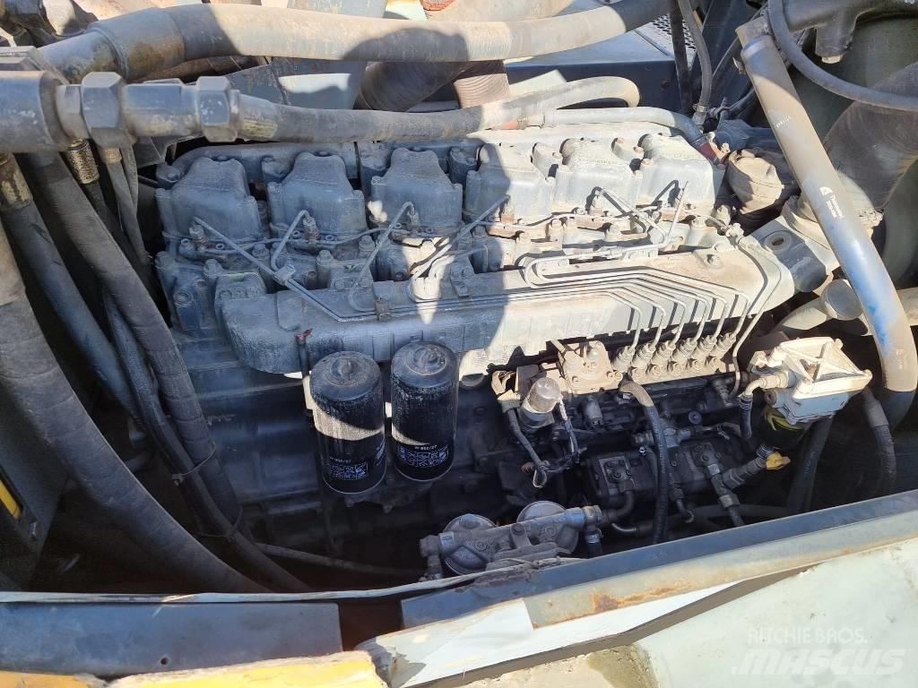 Liebherr 556 Kolesni nakladalci