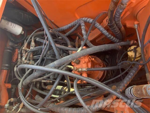 Doosan DH150 Bagri goseničarji