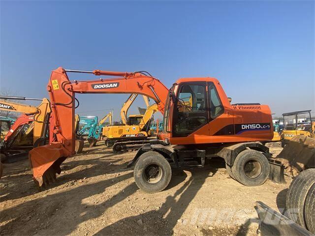 Doosan DH150 Bagri goseničarji