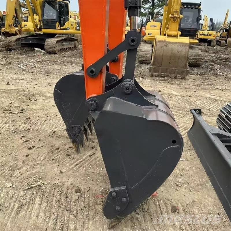 Doosan DX 80 Midi bagri 7t – 12t