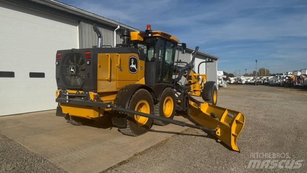 John Deere 872 GP Grederji