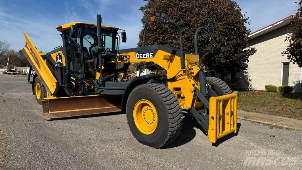 John Deere 872 GP Grederji