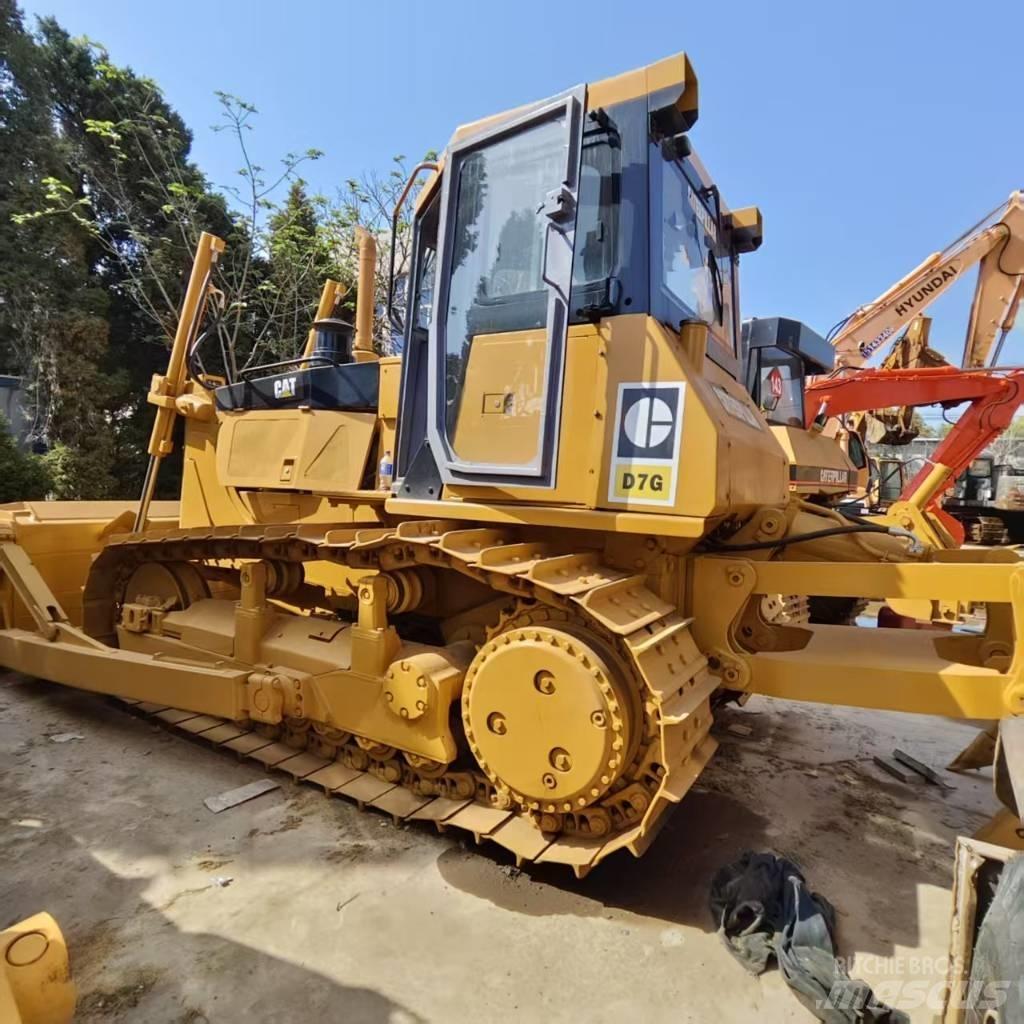 CAT D 7 G Grederji