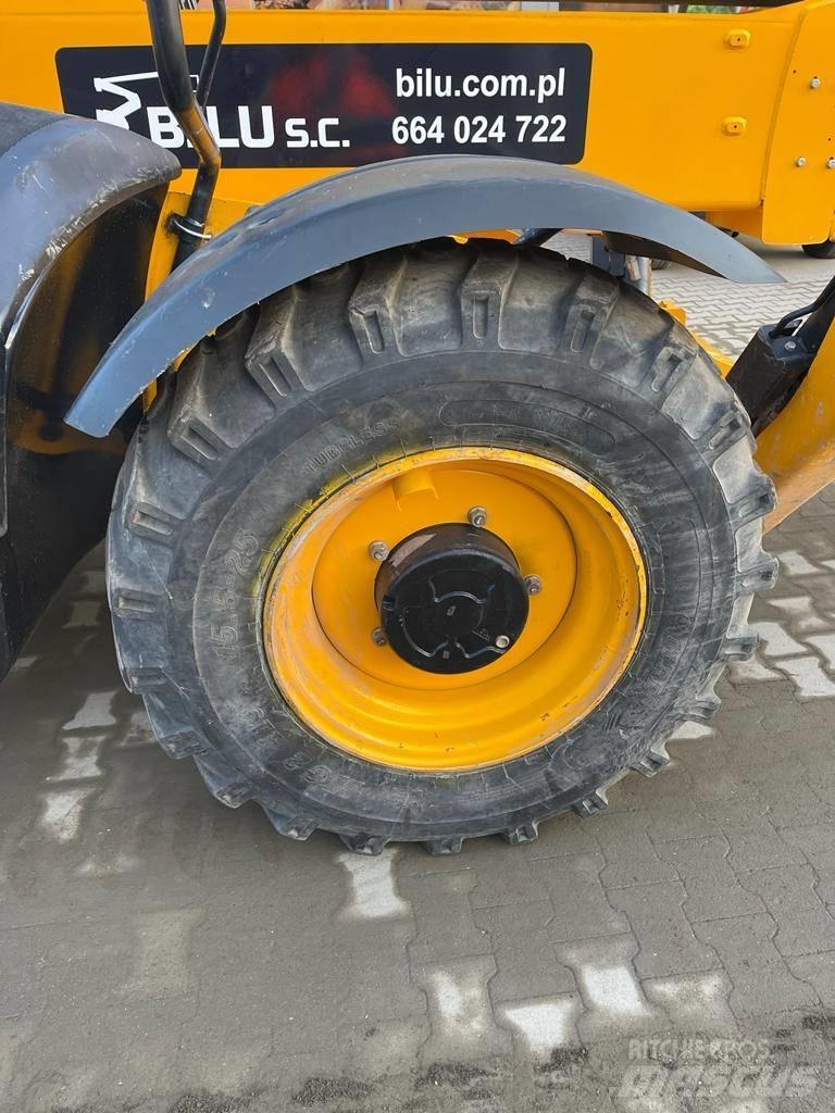 JCB 540-140 Teleskopski viličarji